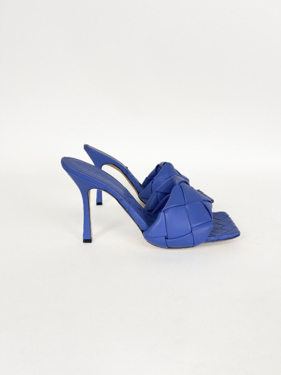 Bottega Veneta Lido Intrecciato Leather Mules — Purple