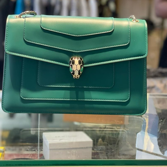 The Bvlgari Serpenti Forever: A Jewel for Your Shoulder