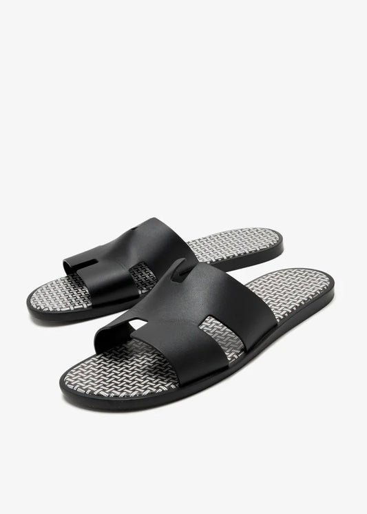 Hermès Izmir Black Leather Slippers